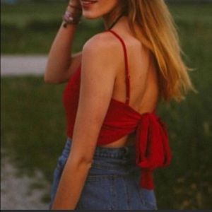Brandy Melville Kimberly tie back tank